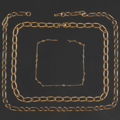 Conjunto de dos cadenas de eslabones y pulsera en oro amarillo de 18 kt.