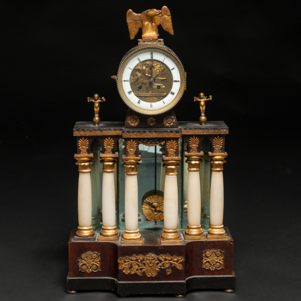 Reloj autómata vienés Biedermeier en madera del siglo XIX. h. 1810-20. 