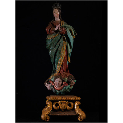 Gran Virgen Inmaculada, siguiendo los modelos de Alonso Cano, escuela colonial Novohispana del siglo XVIII.