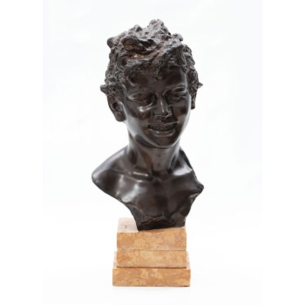 VINCENZO CINQUE (1852-1929)  (1852-1929) "Busto de joven "