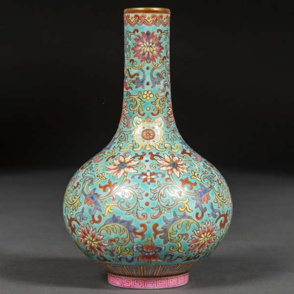 Jarrón en porcelana China familia rosa. Trabajo Chino, Finales del siglo XIX-XX