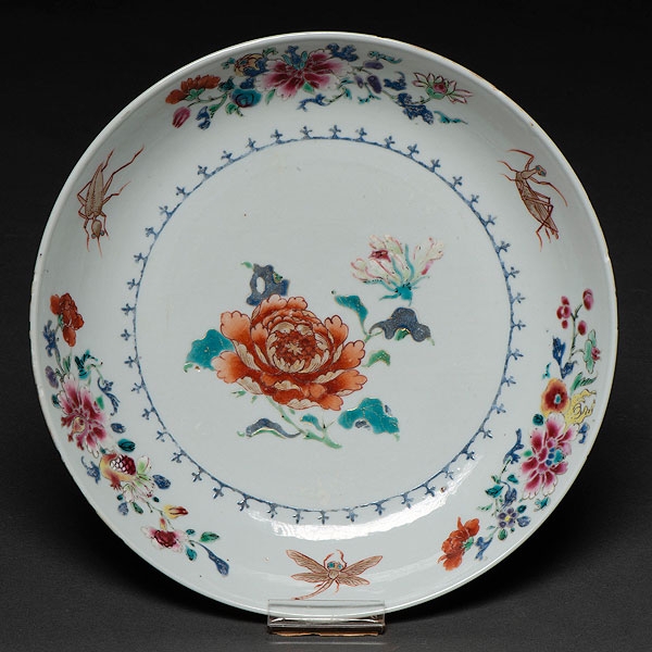 Plato en porcelana china de Compañía de Indias del siglo XVIII