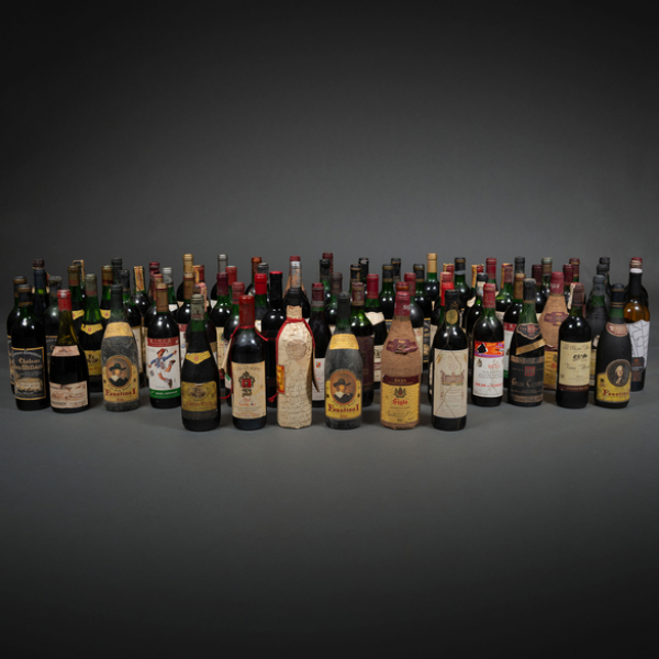 Conjunto de 77 botellas de vino tinto de la Rioja