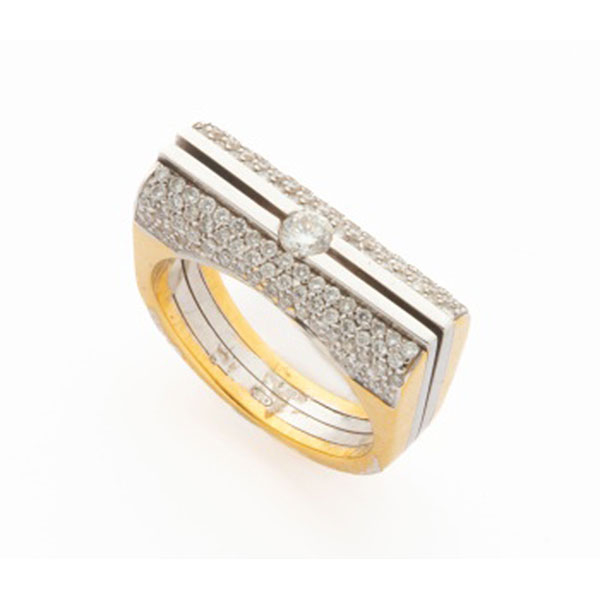 Sortija en oro amarillo y oro blanco en forma de bolso de mano con 1 diamante talla brillante y cuajado de diamantes talla brillante