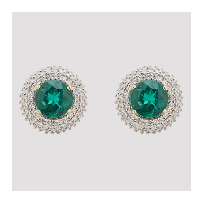 Pendientes en oro blanco con esmeralda talla redonda orlada por tres bandas de diamantes talla brillante.