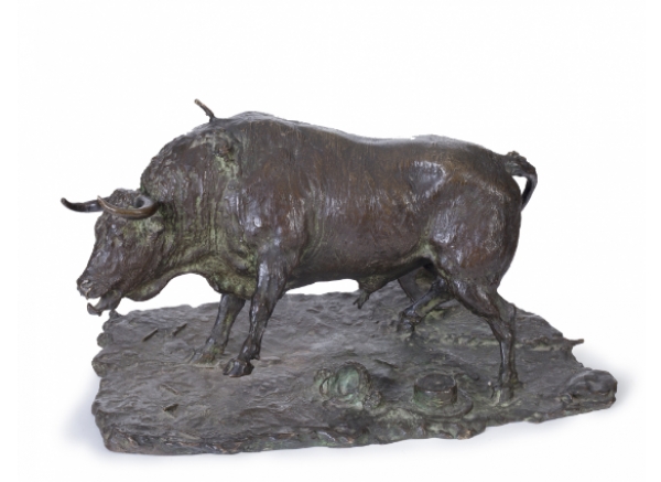 Mariano Benlliure y Gil (Valencia, 1862- Madrid, 1947). &quot;Toro herido por estoque&quot;. Escultura fundida en bronce.
