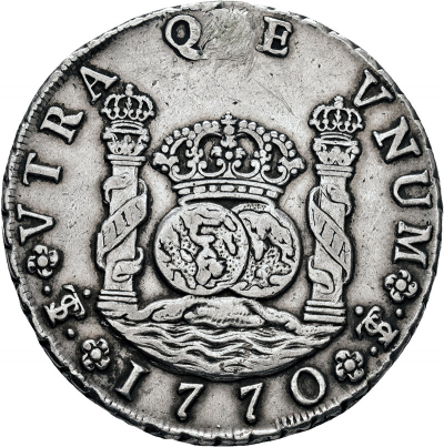 Moneda 1770 Carlos-III Potosi JR 8 Reales M.B.C., agujero tapado.