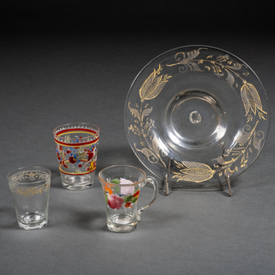 Conjunto de cuatro piezas en cristal de la Granja, Siglo XVIII-XIX