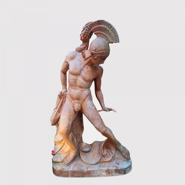En el estilo de Innocenzo Fraccaroli (Verona, 1805 - Milan, 1882) "Aquiles". Período fascista, primera mitad del siglo XX.   Travertino rojo tallado