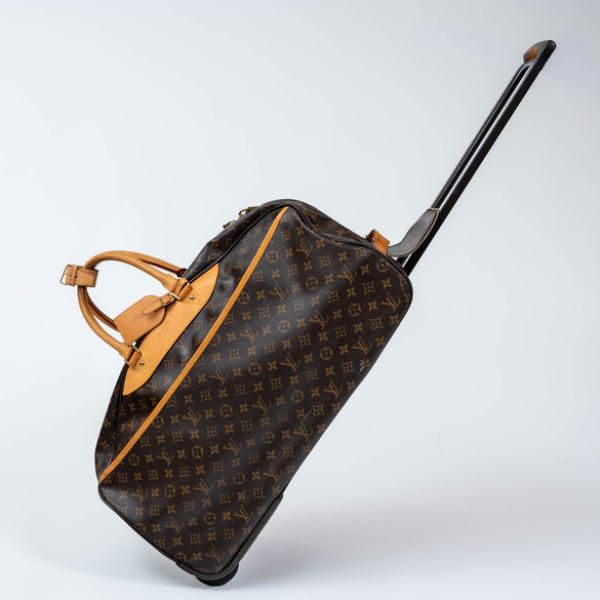Louis Vuitton. Maleta Eole 60 monogram en lona con monograma LV
