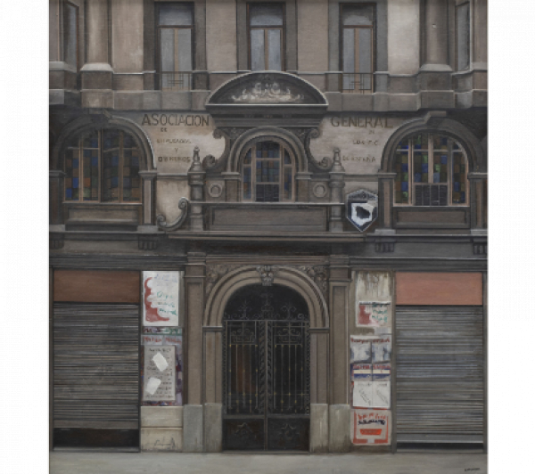 AMALIA AVIA Fachada de la Asociaci&oacute;n General de Empleados y Obreros de los Ferrocarriles de Espa&ntilde;a, Madrid.  