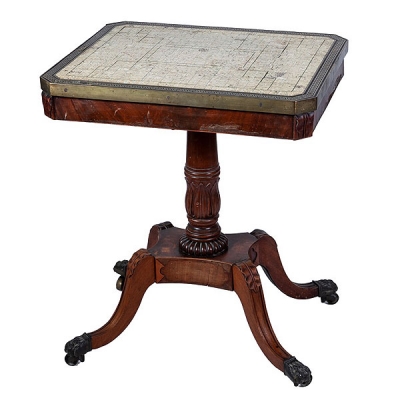 Mesa auxiliar inglesa de caoba