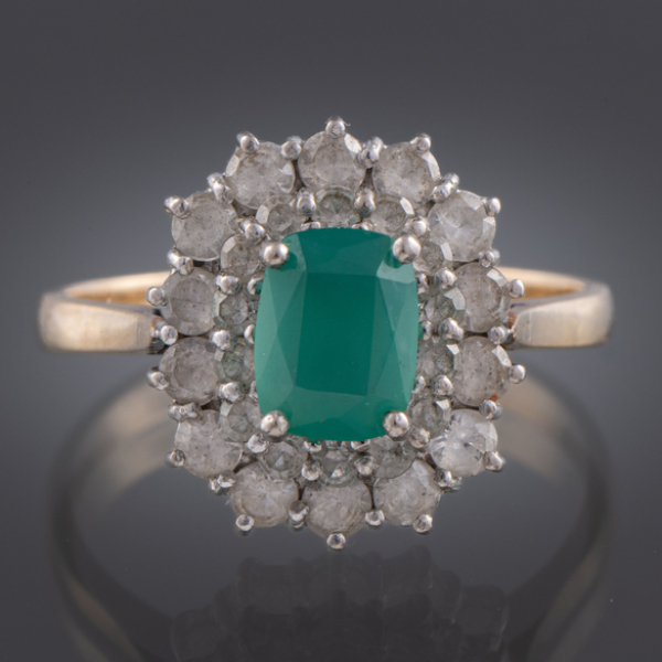 Sortija en oro blanco y oro amarillo de 18 kt.