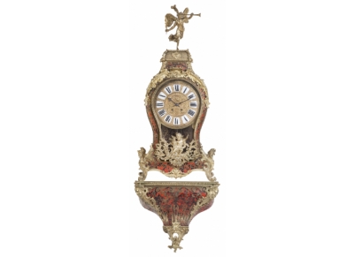 Reloj de estilo Luis XIV de estilo Boulle en bronce dorado
