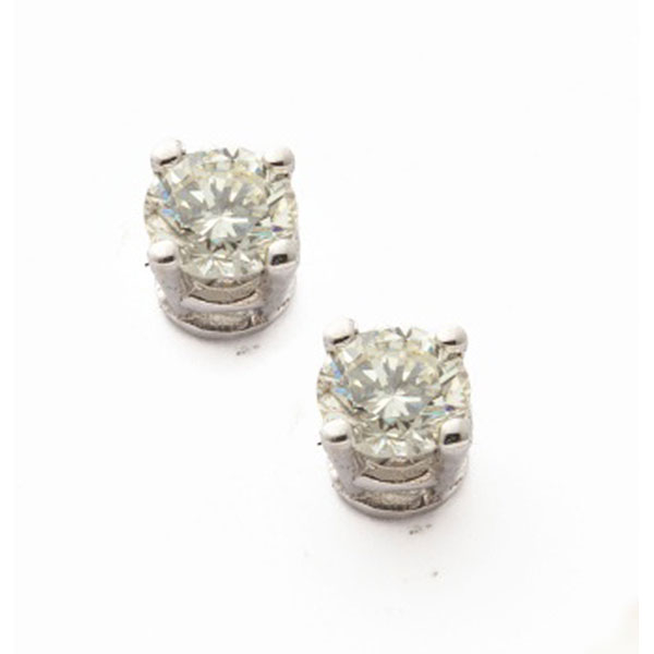 Pendientes solitarios en oro blanco con diamantes talla brillante