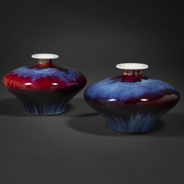 Pareja de jarrones chinos en porcelana flambé del siglo XX.
