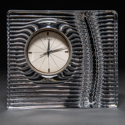 Daum Francia - Reloj de sobremesa en cristal. Siglo XX