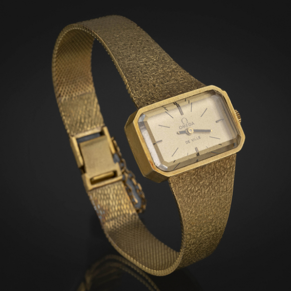 Reloj Omega De Ville 'Emerald', diseñado por Andrew Grima. Para caballero.