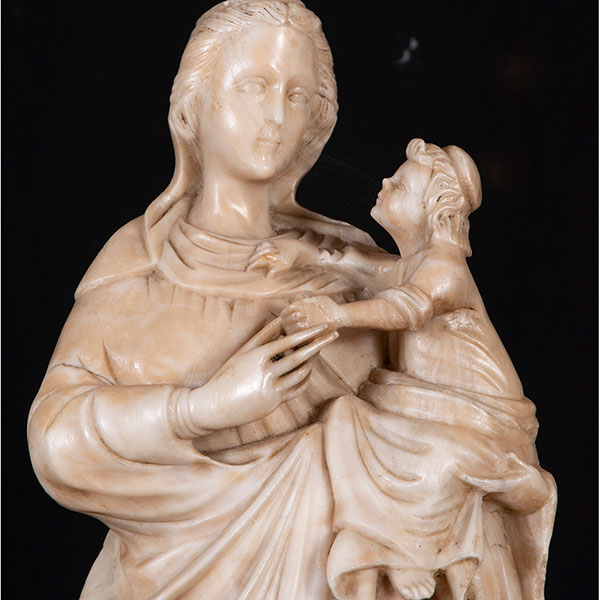 Magnífica y Gran Madonna de Trapani del siglo XVII , trabajo siciliano del siglo XVII, Sur de Italia.