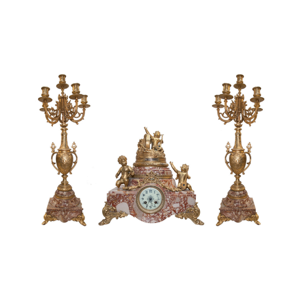 Reloj de sobremesa francés con guarnición de candelabros de seis luces en bronce dorado y mármol, fles. del s.XIX.
