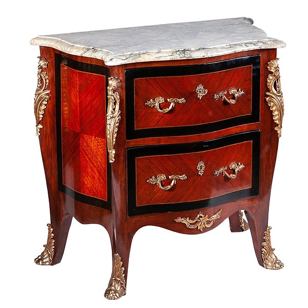 Cómoda de marquetería estilo Luis XV, Herraiz