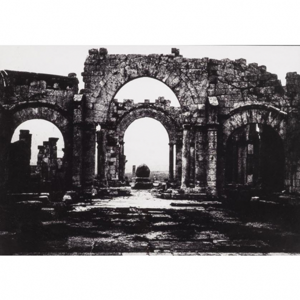 Toni Catany. "Ruinas". Fotografía en blanco y negro. Firmada