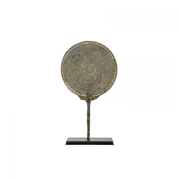 Espejo romano en bronce patinado, siglo I-III d.C. En buen estado de conservaci&oacute;n. Adjunta certificado de autenticidad.