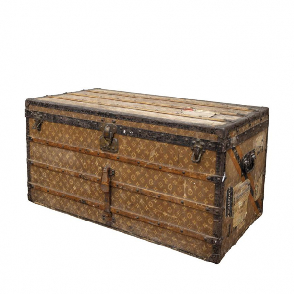 LOUIS VUITTON. Baúl de viaje. Posiblemente años 20.