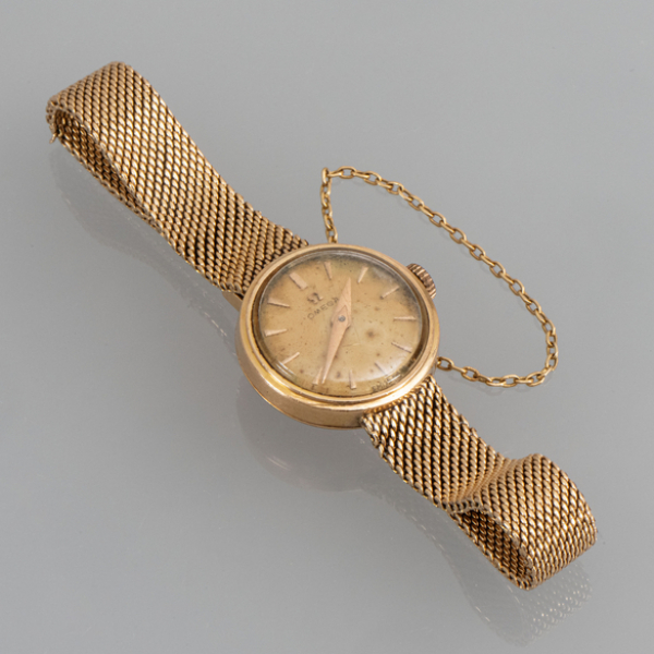 Omega, reloj de dama en oro amarillo de 18kt.