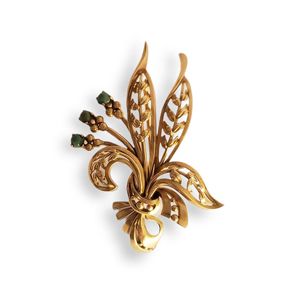 Broche en oro de 18k con forma de hoja calada y tres amazonitas.