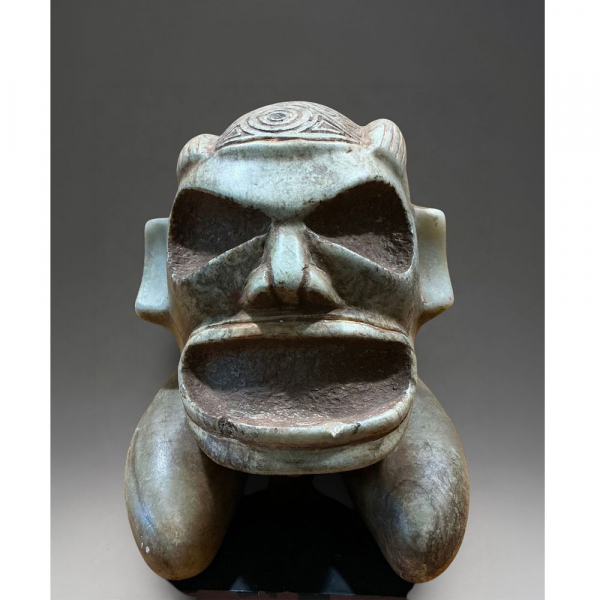 Figura Zemi o Cemí antropomorfa, Dominicana - Cultura Taína, Siglos XI-XV.