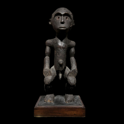 Rara y Antigua Figura de Mono Fang - Relicario, África, Camerún siglo XIX - XX.