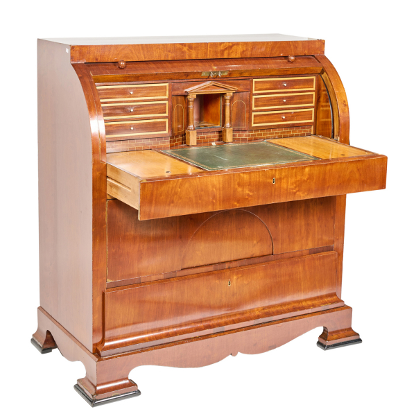 Bureau de cilindro Biedermeier en madera de caoba, ppios. del s.XX. 
