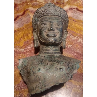 Busto de bronce representando a Vishnu, Camboya, arte Khmer S.XV 