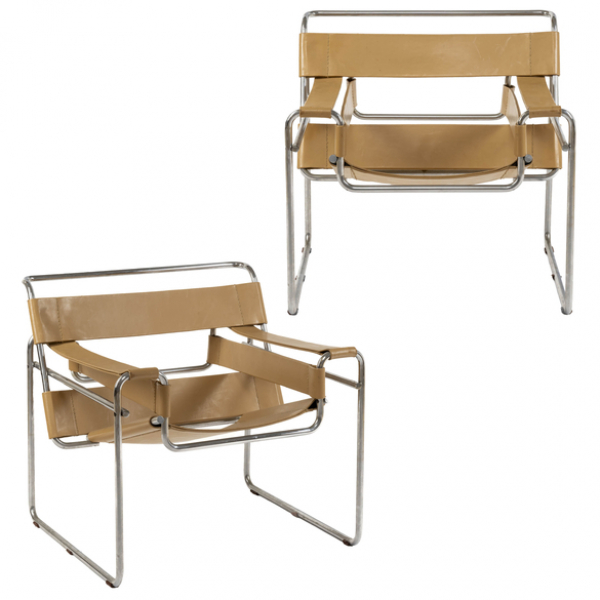 Pareja de sillones "Wassily" en acero tubular cromado y cuero color marrón.  MARCEL BREUER (Hungría, 1902- Estados Unidos, 1981)