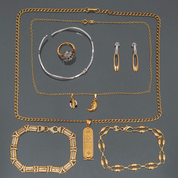 Miscelánea de piezas de oro amarillo de 18 kt. 