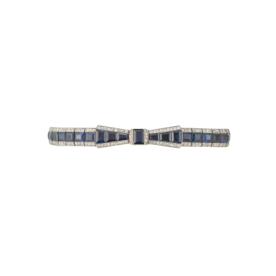 Pulsera Art Deco en platino, diamantes talla brillante antigua y zafiros azules calibrados, c.1930. Numerada: 55995.