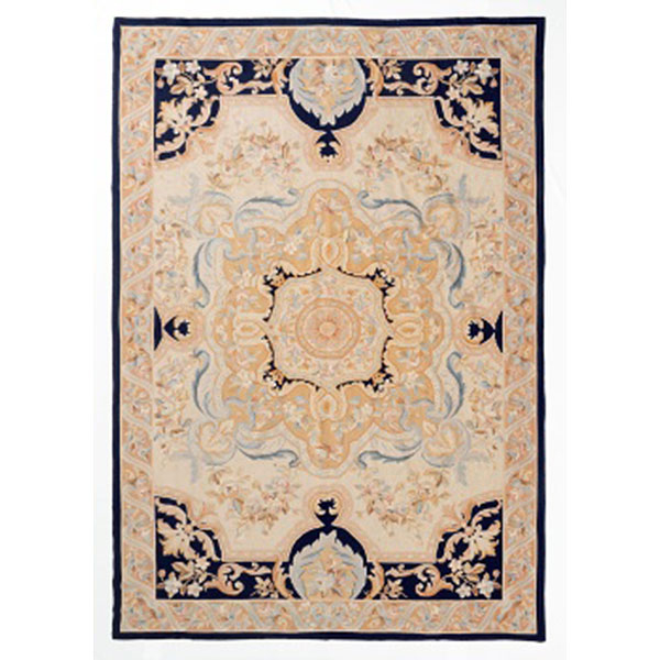 Alfombra - tapiz con medallón central representando flores, hojas y rocallas 
