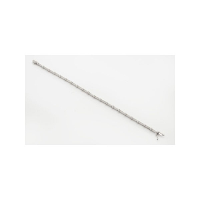 Pulsera en oro blanco con diamantes talla brillante, con un peso total de 0,40 cts. aprox.