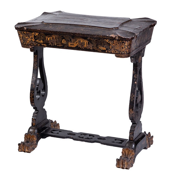 Costurero de laca china en negro y oro, Cantón