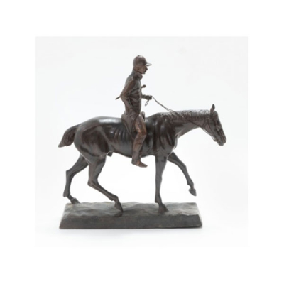 ESCUELA EUROPEA   (Mediados S. XX)  &quot;Jinete a caballo&quot;  Bronce pavonado y dorado 
