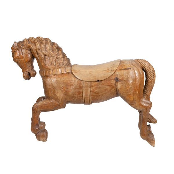 Caballo en madera tallada perteneciente a un Tio Vivo, medidados del s.XX.