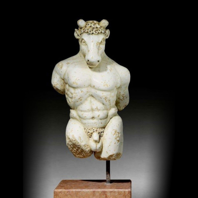 Importante escultura de "Minotauro" en m&aacute;rmol, siglo XVII Estilo Barroco, Italia. 