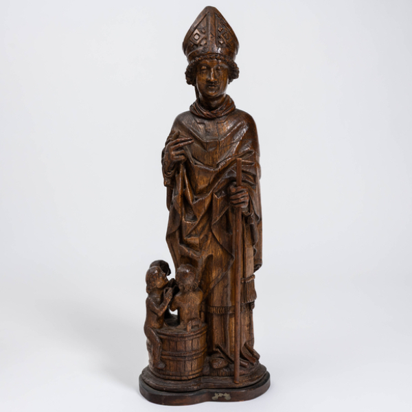 "San Nicol&aacute;s de Bar&iacute;" Escultura en madera tallada del siglo XVII.  Escultura en madera tallada del siglo XVII