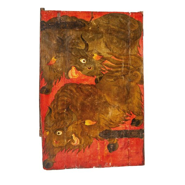 Puerta tibetana en madera con tela policromada con Leones de Foo, fles. del s.XVII-ppios. del s.XVIII.