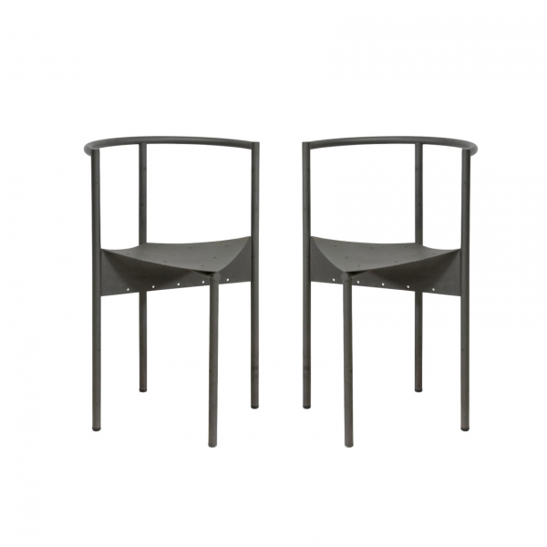 Phillippe Stark (París, Francia, 1949) para Disform.  Pareja de sillas modelo «Wendy Wright» en metal lacado, c.1986. 