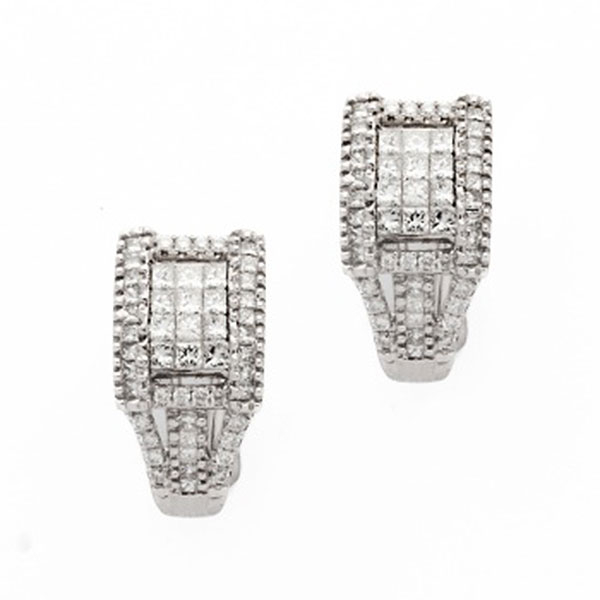 Pendientes en oro blanco con diamantes talla princesa y brillantes con un peso total de 2 cts. aprox.