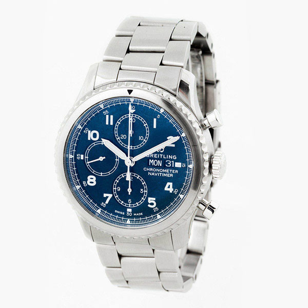 Reloj cronógrafo, cab., suizo, BREITLING Chronometer Navitimer, ref. A13314. Caja circular, 42 mm, con bisel fijo y brazalete de acero.