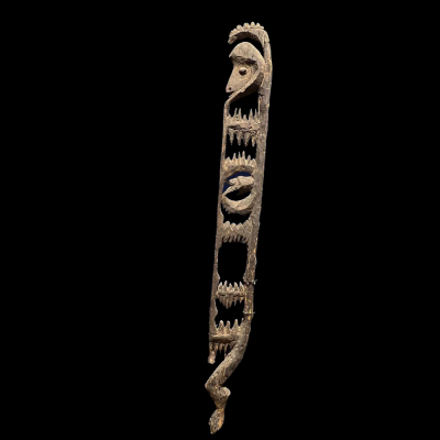 Muy Raro y Grande Poste Sepik Papúa Nueva Guinea Ex. Colección particular Francesa, con etiqueta de colección, siglo XIX.