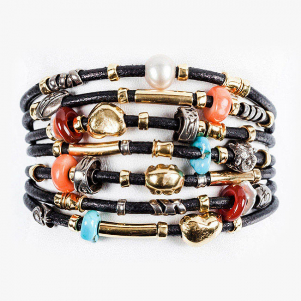 Original pulsera de la firma italiana MISANI MILANO, en oro amarillo 18 K, plata, perlas de agua dulce, coral, cornalina y turquesa.